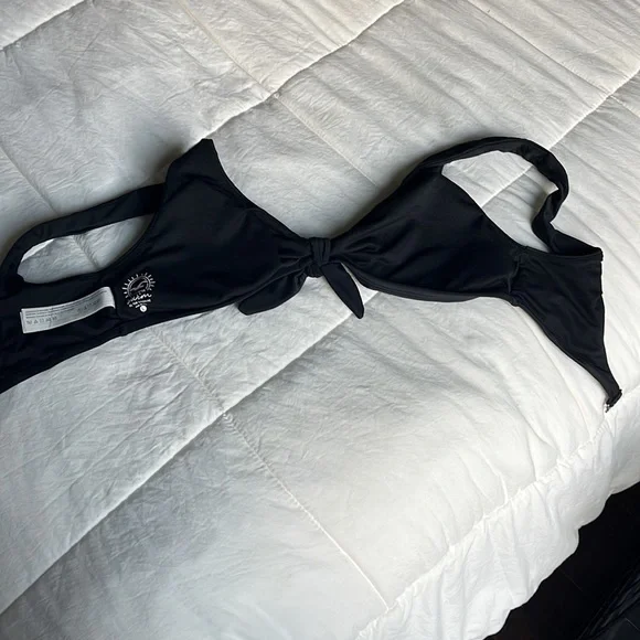 Swim top - Picture 2 of 3